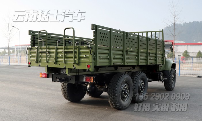 東風六驅尖頭卡車,六驅越野卡車,六驅長頭貨車,東風6*6卡車,EQ2100,3.5噸長頭貨車,東風四驅六驅越野車