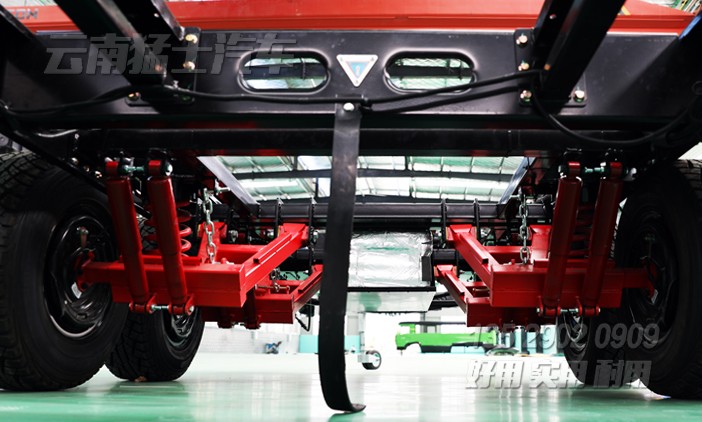 雙軸獨立懸掛,定制掛車底盤,拖掛房車底盤,拖掛房車廠家,房車設(shè)計,定制化房車