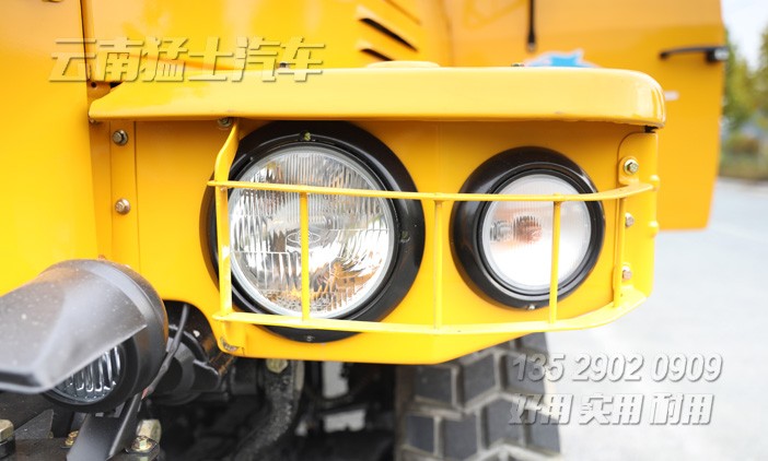 長鼻子卡車,雙擋風玻璃,越野運輸車,EQ240,東風經典6x6