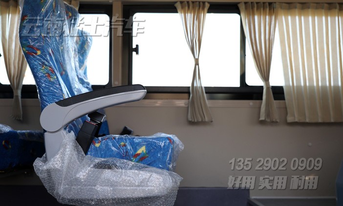 全驅客車,城鄉公交車,村村通巴士,旅游巴士,六驅越野客車,28座客車