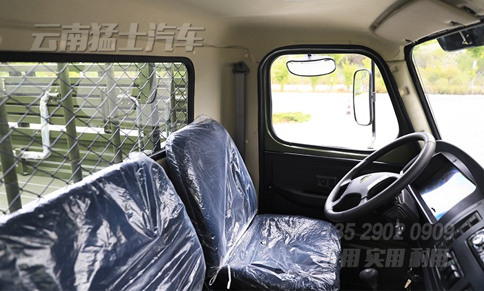 全驅(qū)卡車,多功能越野運(yùn)輸車,6*6東風(fēng)卡車,帶絞盤卡車,EQ2100E6D,六驅(qū)運(yùn)輸車