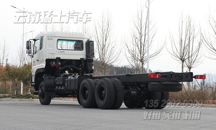 400馬力底盤,特種車底盤,越野專用車底盤,底盤改裝,定制化底盤,六驅重卡底盤,后八輪底盤