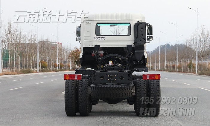 400馬力底盤,特種車底盤,越野專用車底盤,底盤改裝,定制化底盤,六驅重卡底盤,后八輪底盤