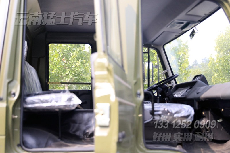 東風(fēng)六驅(qū)越野車EQ2102電路故障檢修——車燈故障（二）