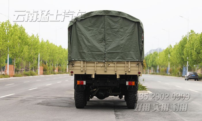 EQ2102N,東風雙排卡車,東風153高配,3.5噸柴油運輸車,全驅越野卡車,平頭雙排越野車