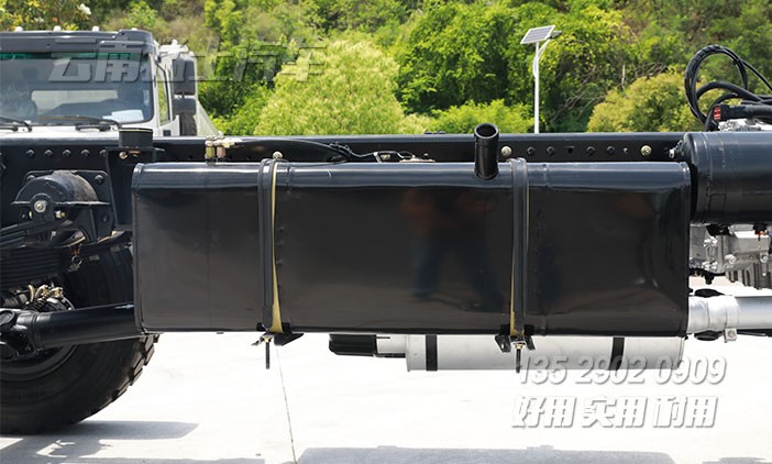 四驅三類底盤,特種汽車底盤,底盤設計定制,底盤開發(fā),全驅底盤,越野專用車底盤