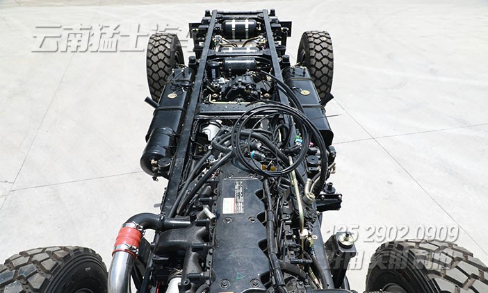 四驅三類底盤,特種汽車底盤,底盤設計定制,底盤開發(fā),全驅底盤,越野專用車底盤